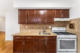 1 Congress St, Jersey City, NJ 07307 - Photo 12