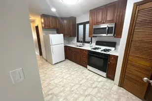 122 North St, Jersey City, NJ 07307 - Photo 4