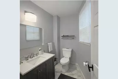 48 Danforth Ave, Jersey City, NJ 07305 - Photo 4