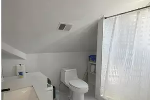 48 Danforth Ave, Jersey City, NJ 07305 - Photo 14