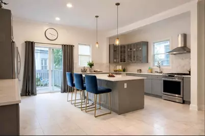 48 Danforth Ave, Jersey City, NJ 07305 - Photo 2