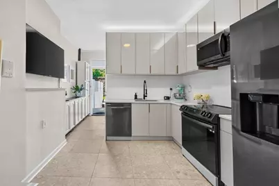 609 New York Ave #1R, Union City, NJ 07087 - Photo 10