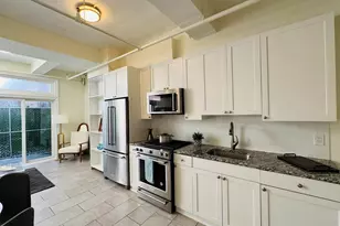 300 Communipaw Ave, Jersey City, NJ 07304 - Photo 8