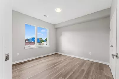 475 Communipaw Ave #301, Jersey City, NJ 07304 - Photo 8