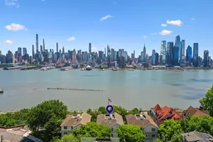 39B Hamilton Ave, Weehawken, NJ 07086 - Photo 2