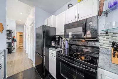 818 Jefferson St #4E, Hoboken, NJ 07030 - Photo 2
