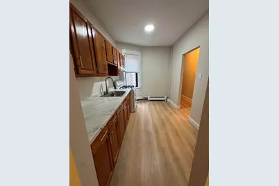 721 Kennedy Blvd #6, Bayonne, NJ 07002 - Photo 2