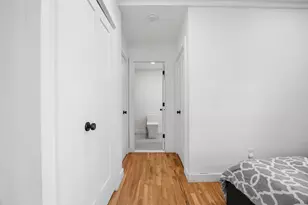 205 10th St, Jersey City, NJ 07302 - Photo 16