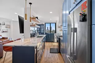 205 10th St, Jersey City, NJ 07302 - Photo 2