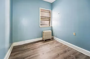 135 Charles St, Jersey City, NJ 07307 - Photo 12