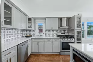 208 Ogden Ave., Jersey City, NJ 07307 - Photo 14