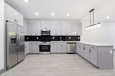 531 32nd St #404, Union City, NJ 07087 - Photo 2