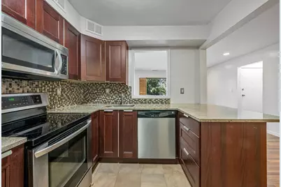 6409 Liberty Ave #I1, North Bergen, NJ 07047 - Photo 16