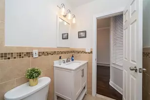 372 Communipaw Ave, Jersey City, NJ 07304 - Photo 12
