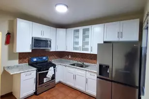 173 W 33rd St, Bayonne, NJ 07002 - Photo 8