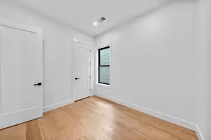 100 Terrace Ave, Jersey City, NJ 07307 - Photo 22