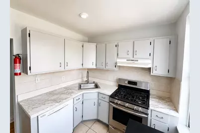 144 Old Bergen Rd #D2, Jersey City, NJ 07305 - Photo 2