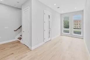 29 Clinton Ave, Jersey City, NJ 07304 - Photo 26