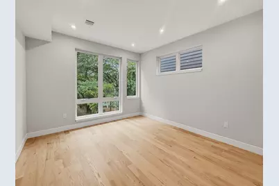 29 Clinton Ave #2, Jersey City, NJ 07304 - Photo 10