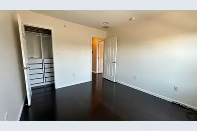 15 Hudson Ct, Jersey City, NJ 07305 - Photo 16