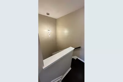15 Hudson Ct, Jersey City, NJ 07305 - Photo 20