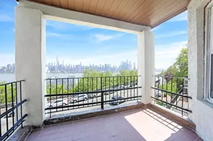 935 Blvd E, Weehawken, NJ 07086 - Photo 8