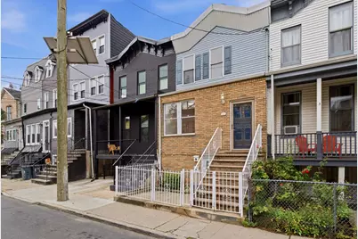 53 1/2 Jewett Ave, Jersey City, NJ 07304 - Photo 2