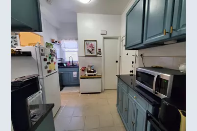 95 Mallory Ave #1, Jersey City, NJ 07304 - Photo 2