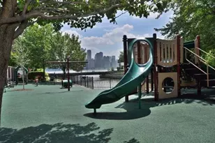 476 Buffalo Ct, West New York, NJ 07093 - Photo 26