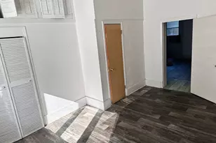 17 Hancock Ave, Jersey City, NJ 07307 - Photo 2