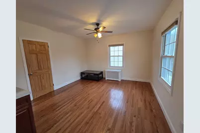 16 Sidney Ave #2nd floor, Rutherford, NJ 07070 - Photo 4