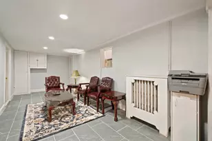 243 Jewett Ave, Jersey City, NJ 07304 - Photo 12