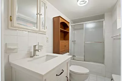 243 Jewett Ave, Jersey City, NJ 07304 - Photo 14