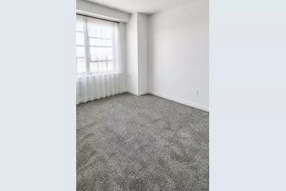 500 Central Ave #819, Union City, NJ 07087 - Photo 6