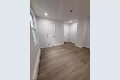 118 Maple St #HOUSE, Kearny, NJ 07032 - Photo 8