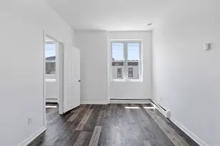310 Paterson Plank Rd, Union City, NJ 07087 - Photo 12