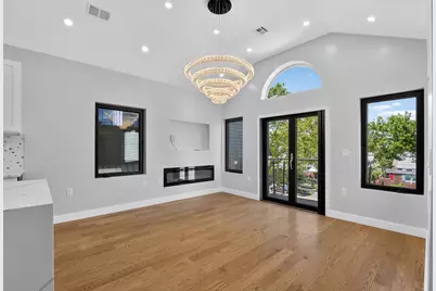 482 John F Kennedy Blvd #Apt 2, Bayonne, NJ 07002 - Photo 2