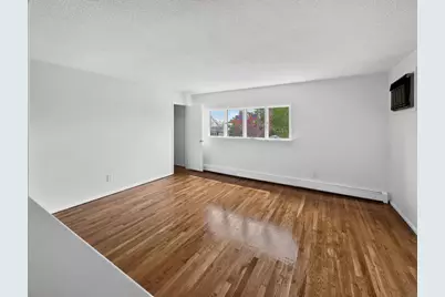 41 Edwards Ct #2, Bayonne, NJ 07002 - Photo 2