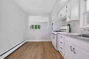 41 Edwards Ct, Bayonne, NJ 07002 - Photo 8