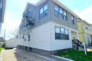 8 Boyden Pkwy S, Maplewood, NJ 07040 - Photo 2