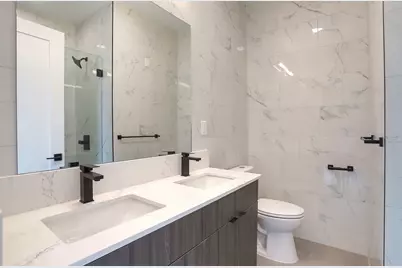 3516 John F Kennedy Blvd #403, Jersey City, NJ 07307 - Photo 18