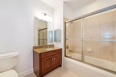 7400 River Rd #302, North Bergen, NJ 07047 - Photo 16