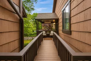 261 Sunset Key, Secaucus, NJ 07094 - Photo 2