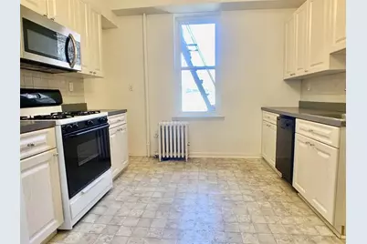 106 11th St #18, Hoboken, NJ 07030 - Photo 4