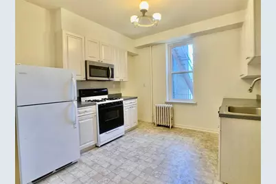 106 11th St #18, Hoboken, NJ 07030 - Photo 2