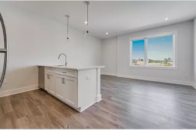 658 Grand St #302, Jersey City, NJ 07304 - Photo 1