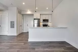 658 Grand St, Jersey City, NJ 07304 - Photo 2