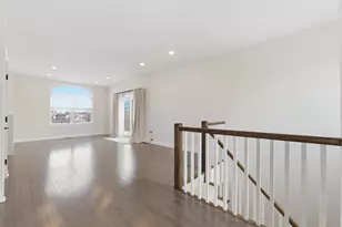 974 Summit Ave, Jersey City, NJ 07307 - Photo 10