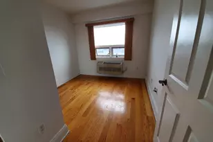 809 22nd St, Union City, NJ 07087 - Photo 2