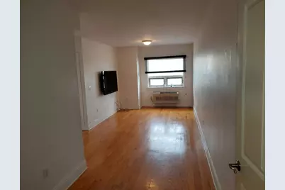 809 22nd St #703, Union City, NJ 07087 - Photo 4